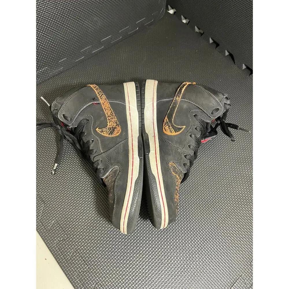 Nike preowned normal